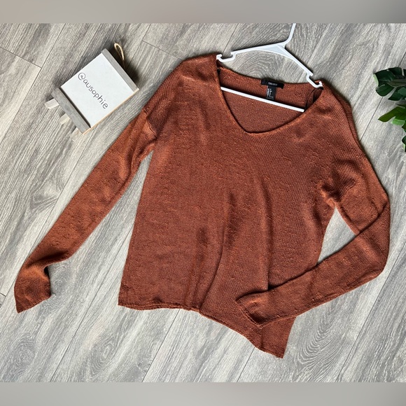 Forever 21 lightweight v-neck long sleeve semi open knit sweater top. Size S - Picture 1 of 6